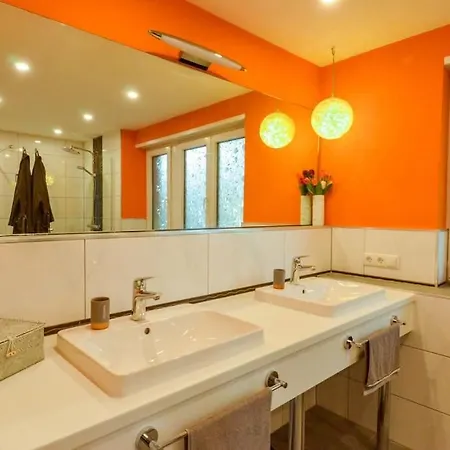 Unter Den Reben * Niederkirchen bei Deidesheim