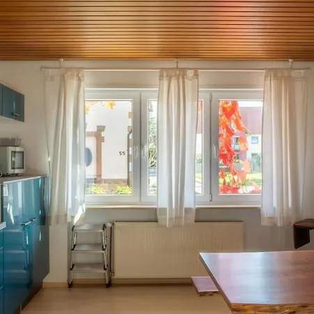 Unter Den Reben דירה *